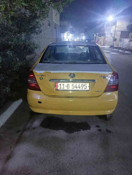 سيارة ليفان 2011 گير ومكينه كورلا تبريد شغال نقص البطانه مال السايق 40 ورقه وبيهة مجال مكاني الزعفرانية ***********
