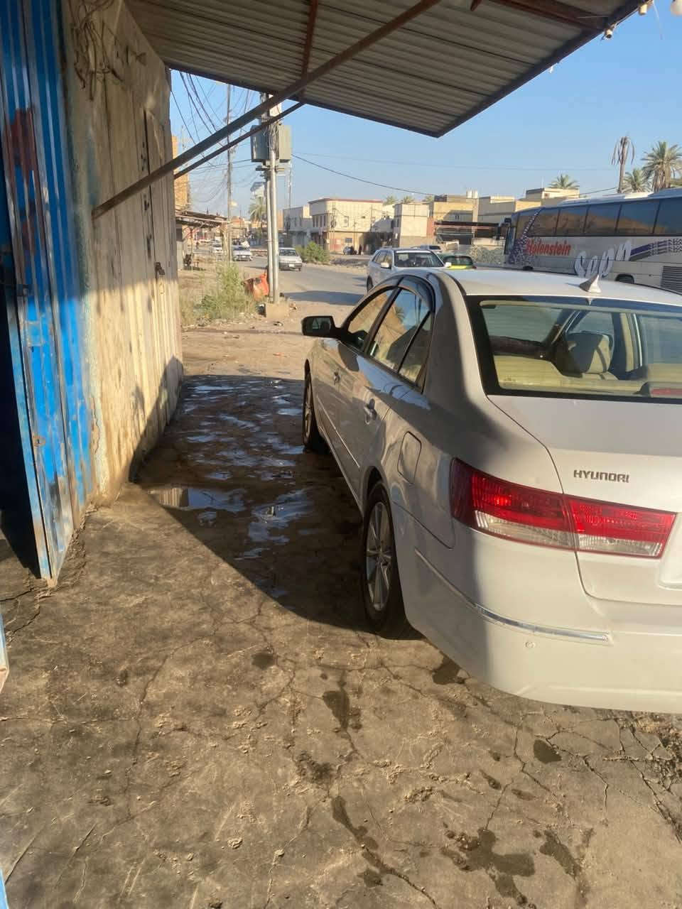سلام عليكم للبيع سوناته موديل ٢٠٠٩ وارد خليجي مكفوله من الحادث ثلاث مكانات بارد ارباكات سليمه رقم كربلاء انكليزي الاستفسار الاتصال ع الرقم ***********
