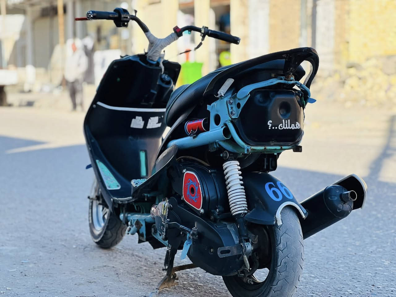 سلام عليكم ماكس عدله للبيع ✨
بوشه ٥٠ مفتوحه ولفات 
كامله عله آخر حبايه برغي ما عوزها 
كلجات رياضي قطره دهن رياضي يدات بريك رياضي كاعيات رياضي صالنصه FM وياله نجمه 🌟 
دراجه حلوه ونضيفه 
مكاني ناصريه حي شهداء 
رقمي ***********
