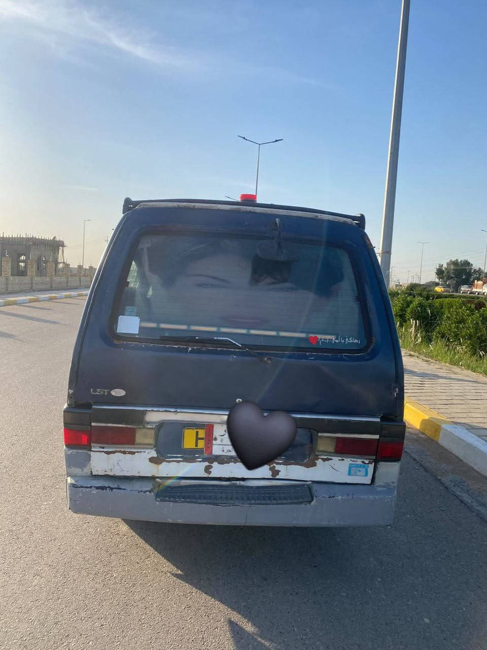 السلام عليكم كيا بستا 94سياره جاهزه معمره خياسات شواصي الوره معمرات الكدام كفاله كير ومكينه واكسل ومشط جديد حداديه جديده رقم السياره انبار سياره مطلوبه مليون هيه وغرامات وره المشتري سياره خير من الله  تريد تحويل تريد وكاله مكان واسط صويرة لسعر 24وبيها مجال  رقم الهاتف ***********
