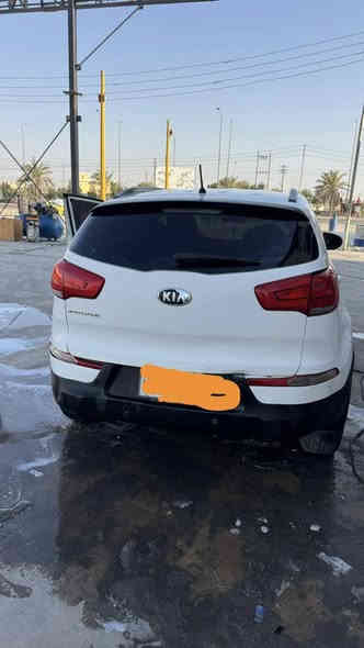 كيا سبورتج 2015 خليجي رقم الماني ضربتها صندوك السعر 140 وبيه مجال قليل مكلف بالنشر ما موجود عل فيس 
***********
العنوان قضاء الزبير
