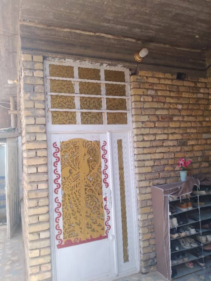 بغداد حي اور
غرير شارع ظغط قرب قاعه امراء 200متر
سعر 115مليون
منطقه كلش حلوه سند 25
مجاري مي كهرباء
تبليط جاي يشتغلون بي
*********** تواصل ع رقم فقط
