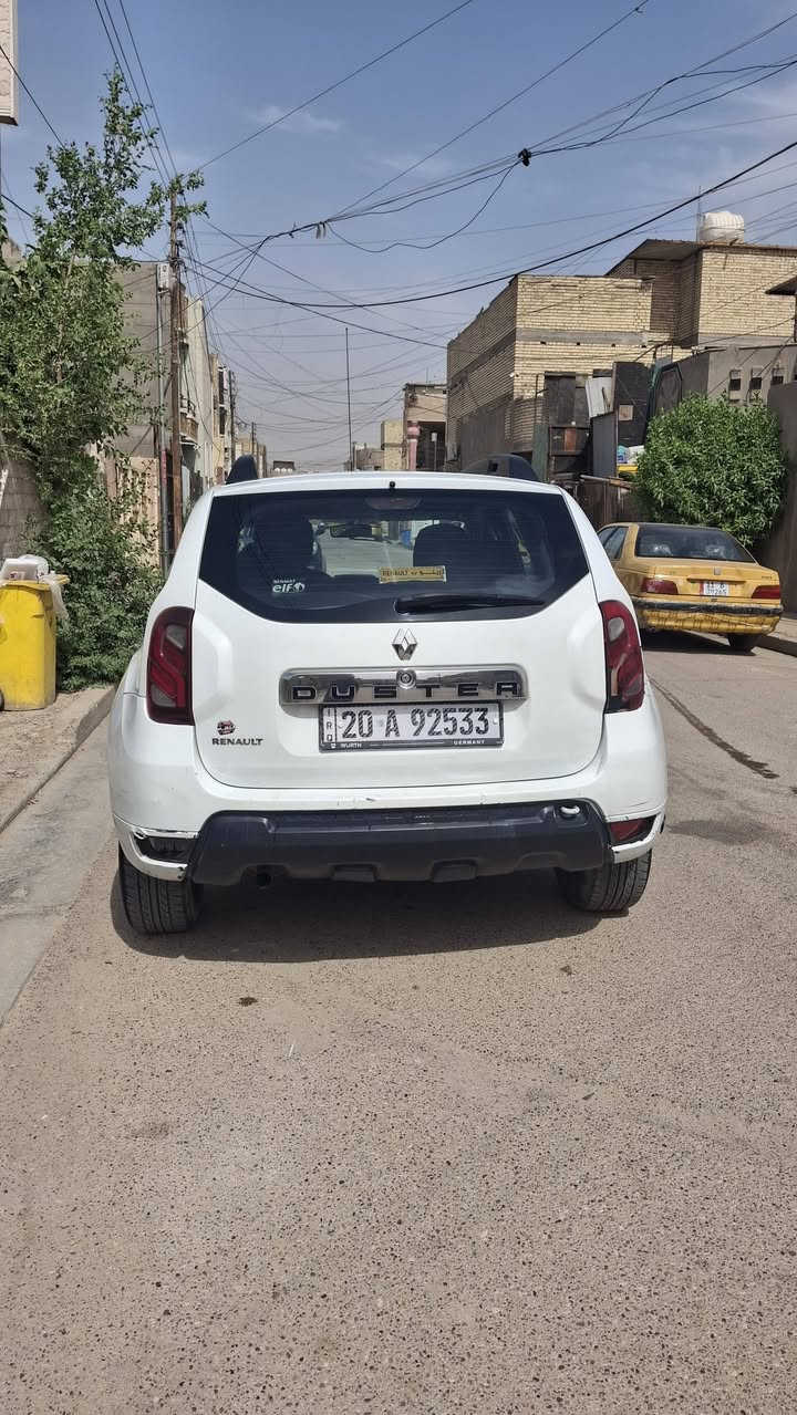 سلام عليكم
رينو داستر ٢٠١٨  باسمي 
رقم انكليزي باي مكان تحب احولك
كير اوتوماتيك
تبريد كير محرك خير من الله
سياره نقصهه صدر تعبان
بيهه كم قطعه صبغ 
ماشية ١٨٠ الف
سعر ٥٨ ورقه قفل (جوه سعرهه بهواي )
مكان السياره بغداد كفاءات السيدية قرب تقاطع درويش
للاستفسار ***********
