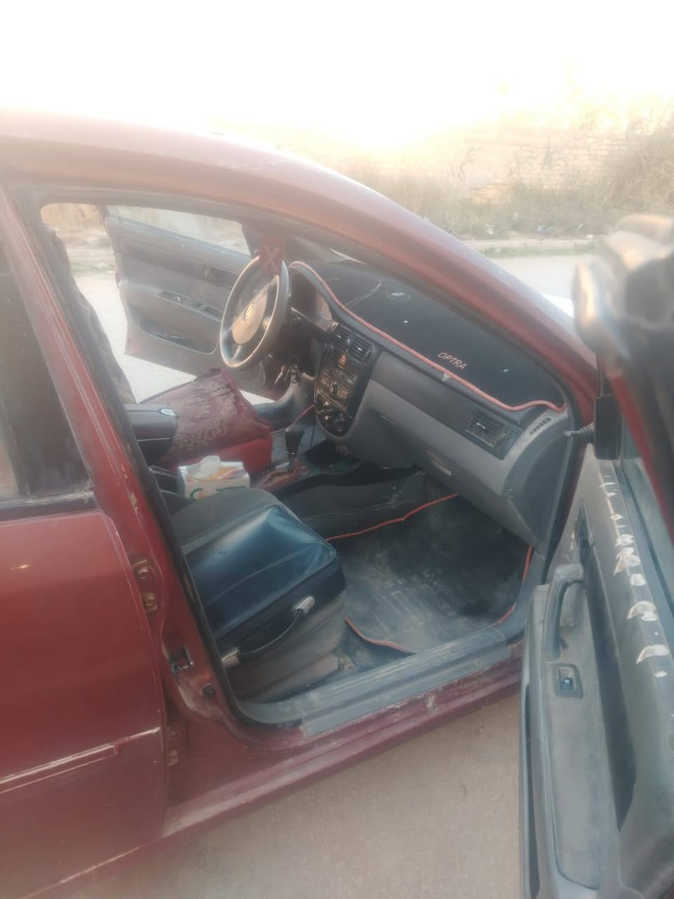 اوبترا موديل ٢٠٠٤ باسمي تحويل مباشر رقم بابل سعر ٤٧ بيه مجال ***********
