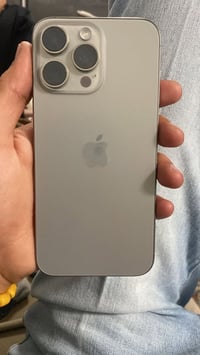 آيفون 15 برو ماكس • ٢٥٦ • بطارية ٨٧٪