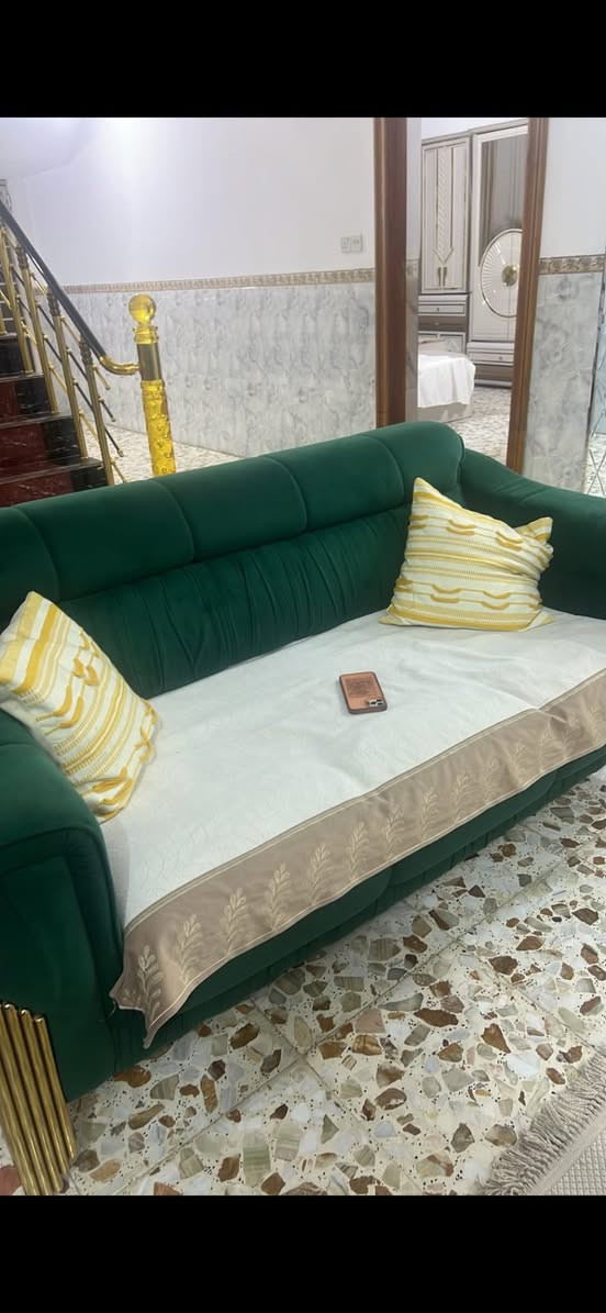 تخم. عشر مقاعد دبل سفنج سرير قلاب للبيع ب 700


**إذا كنت صاحب هذا الإعلان وتريد حذفه لأي سبب، رجاءا أرسل رسالة إلى الدعم الفني**