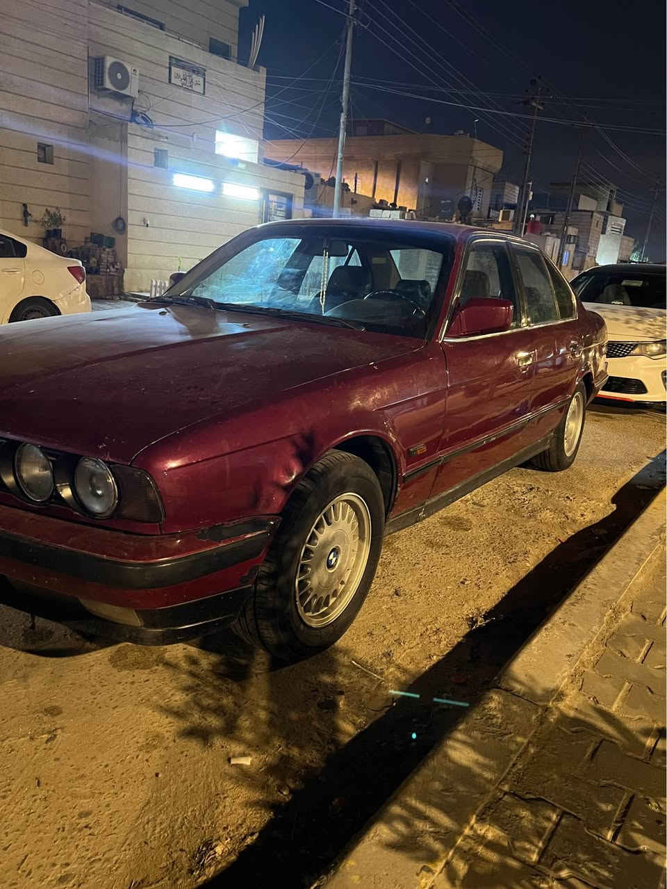 بي ام دبليو 520مسكر مكينه كير كهربائيات كلله شغاله غرفته بجيس سياره برع ماذب عليه مكينه كير كفاله مسكر كير عادي وجنايت البي ام يعرفون شنو كير عادي رقم دولي رعيه يمي موجود رقم/*********** البصرة, العراق

