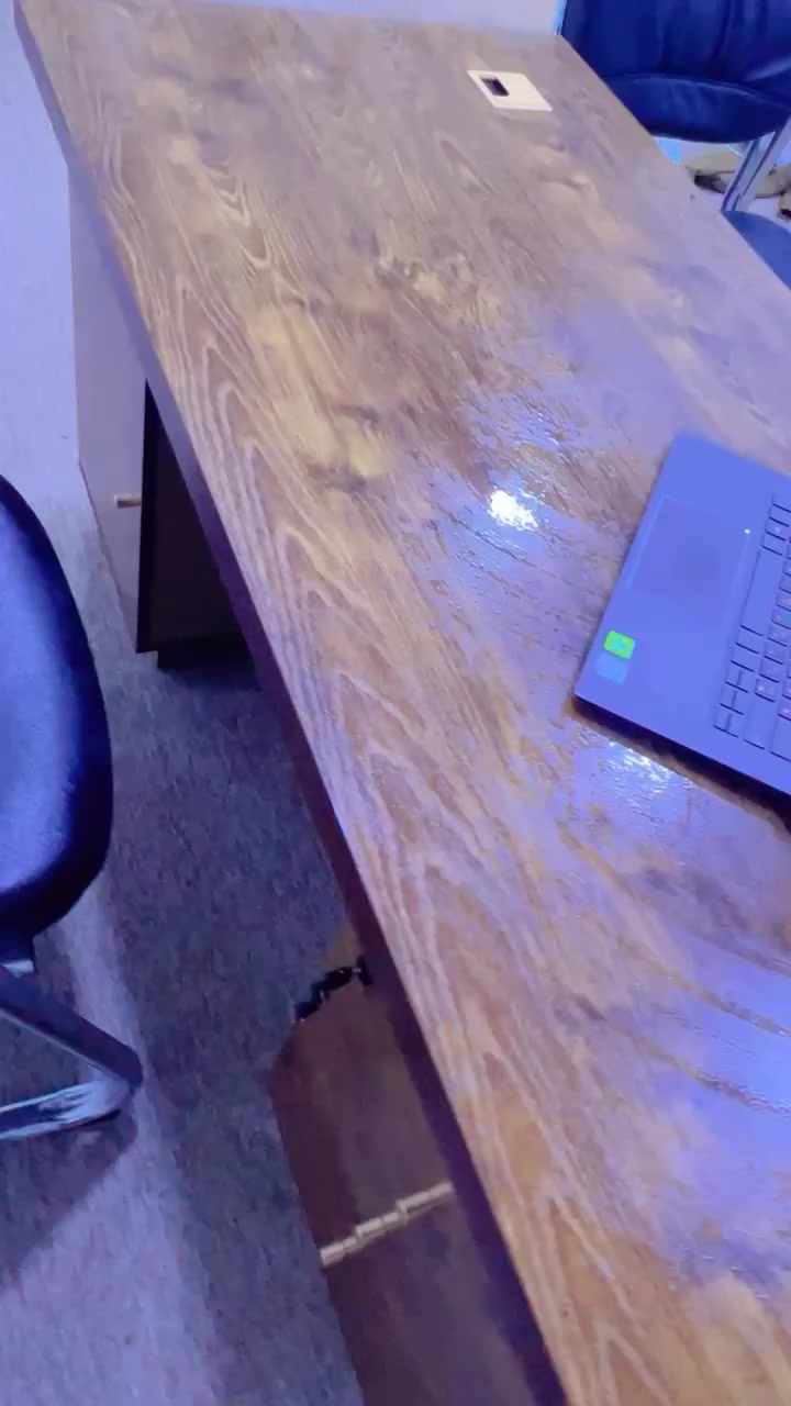 مكتب جلد نضيف ب٢٥٠ وفيه مجال جديد الزبير الخطوه


**إذا كنت صاحب هذا الإعلان وتريد حذفه لأي سبب، رجاءا أرسل رسالة إلى الدعم الفني**