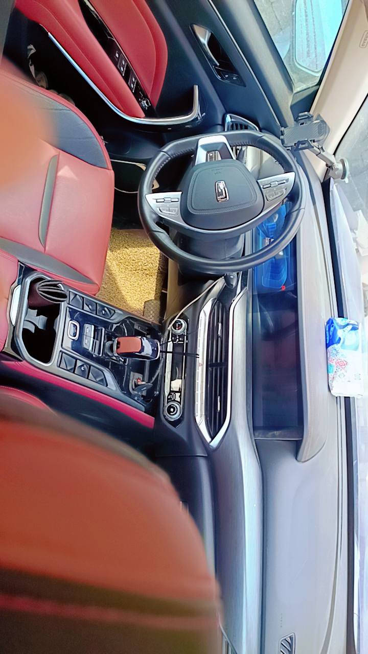 ***********.    استلمتها من شركه واريد أبيعها قسط مو حاضر
