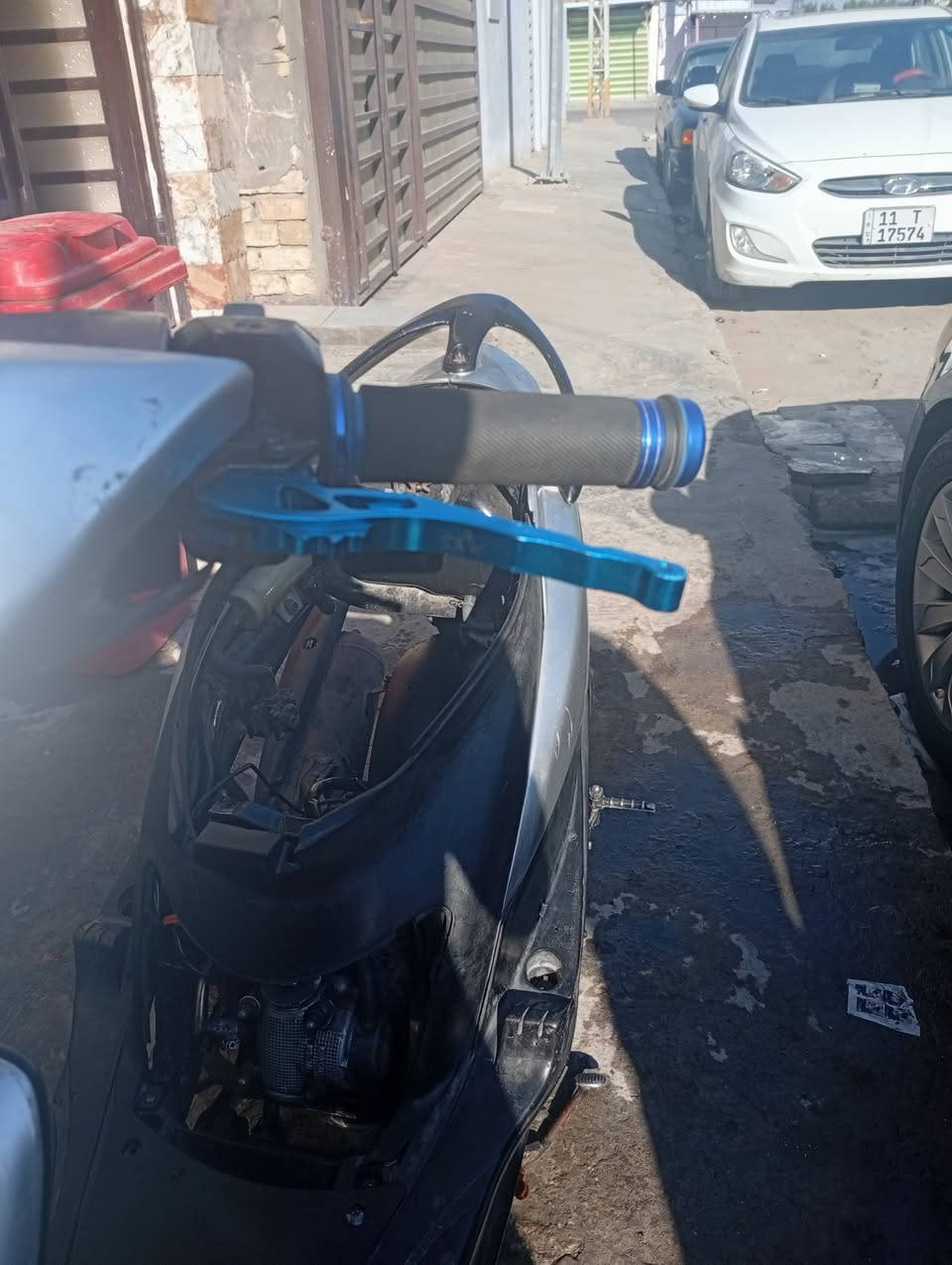 السلام عليكم دراجه ماكس عدلة شلعه ومعدل نضيفه الدراجه بيها تزويد
قبغ فلاوين

قبغ جوزه

عضمات سكليتر

يدات بريك

وصالنصة Fmولفين رياضيه

هاي الدراجه كدامكم سعرها ب600وبيهه مجال للشراي 

*********** المو شراي ليتعبني رجاءآ
