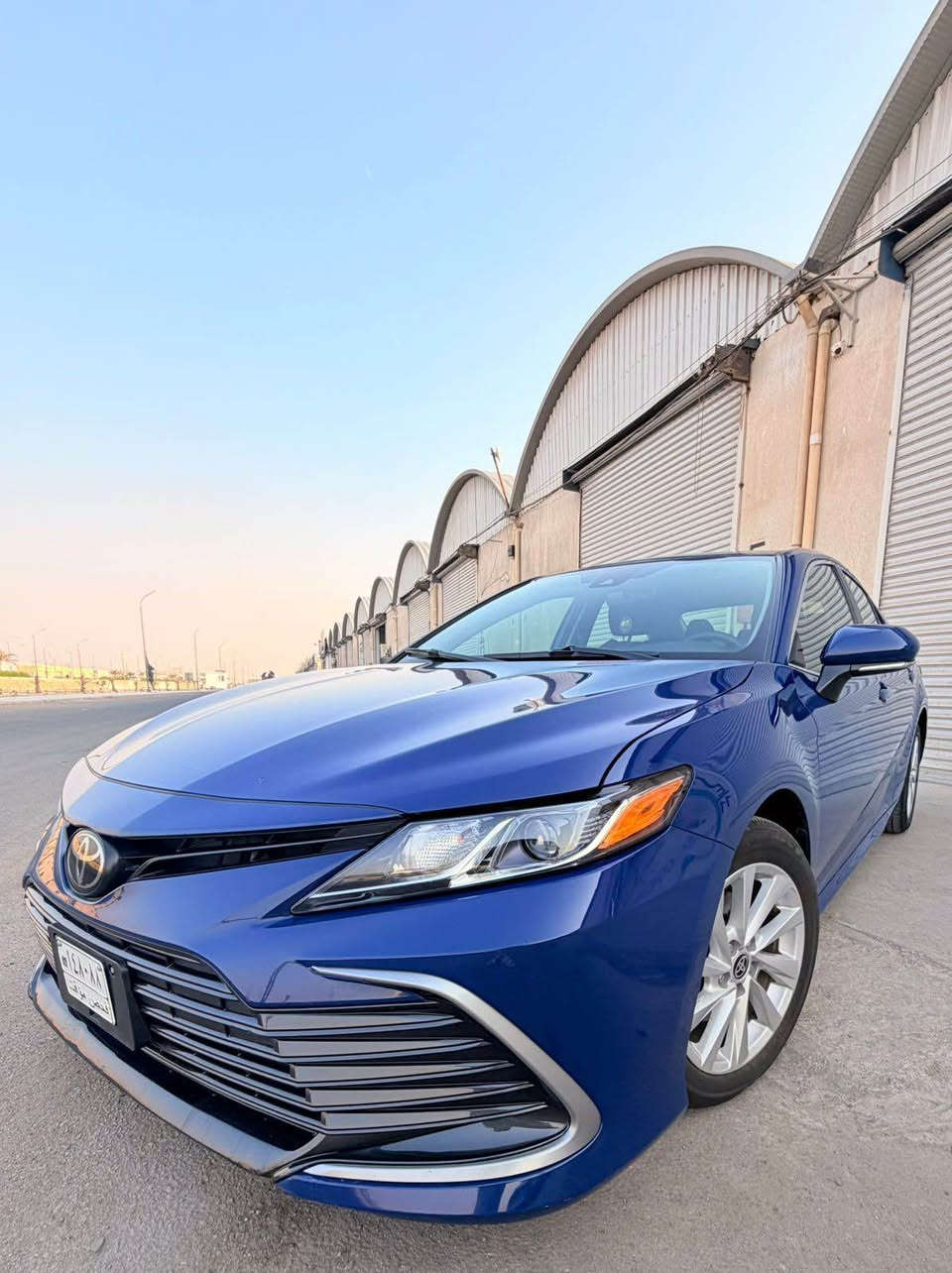 السلام عليكم
تويوتا كامري 2024 LE 
•وارد امريكي
•مكينة  2500
المواصفات : 
 ثلاث انظمة قيادة  
رادار امامي وجانبي 
تحذير مغادرة خط السير 
تحذير تصادم 
توقف ذاتي  
دخول ذكي 
جام اوتو 
جي بي اس  
كامرة خلفية 
بصمة
•ماشية 10 الف
••تقرير غرق مياه امطار (تعمل وتسير )
•كاملة بدون نقص 
•العنوان : البصرة /ابي الخصيب
•السعر185
رقم الهاتف :*********** البصرة, العراق
