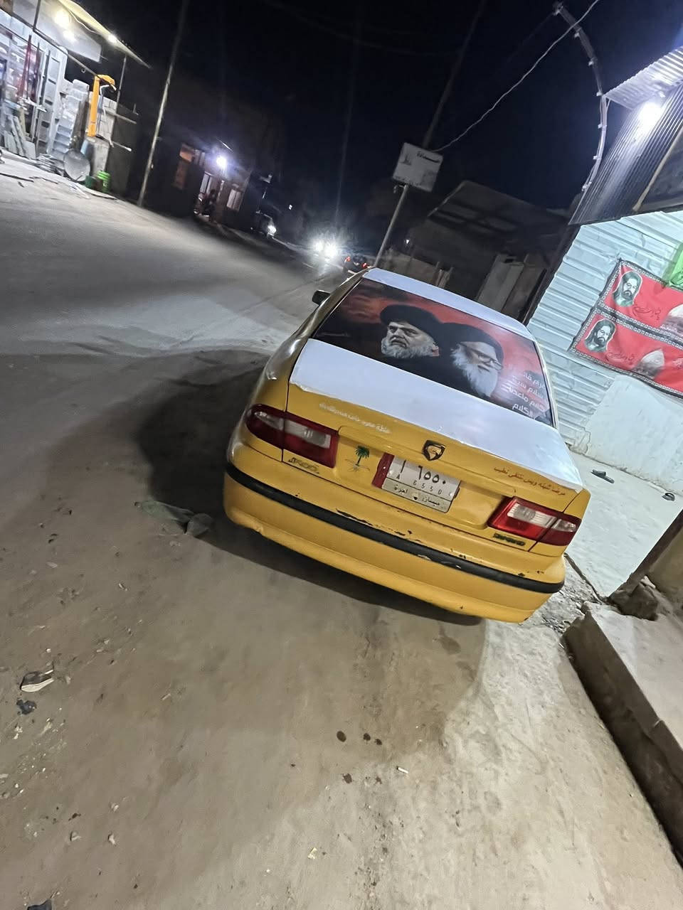 سياره سمنت 2012 سياره حلوه ونضيفه وسياره بيهه خياس قليل مابيهه ايشي يرادلهه شغلات قليله يعني مو ضروري هاي شغلات سعر 35وبيهه مجال قليل ستفسار وهاذ رقم ***********
