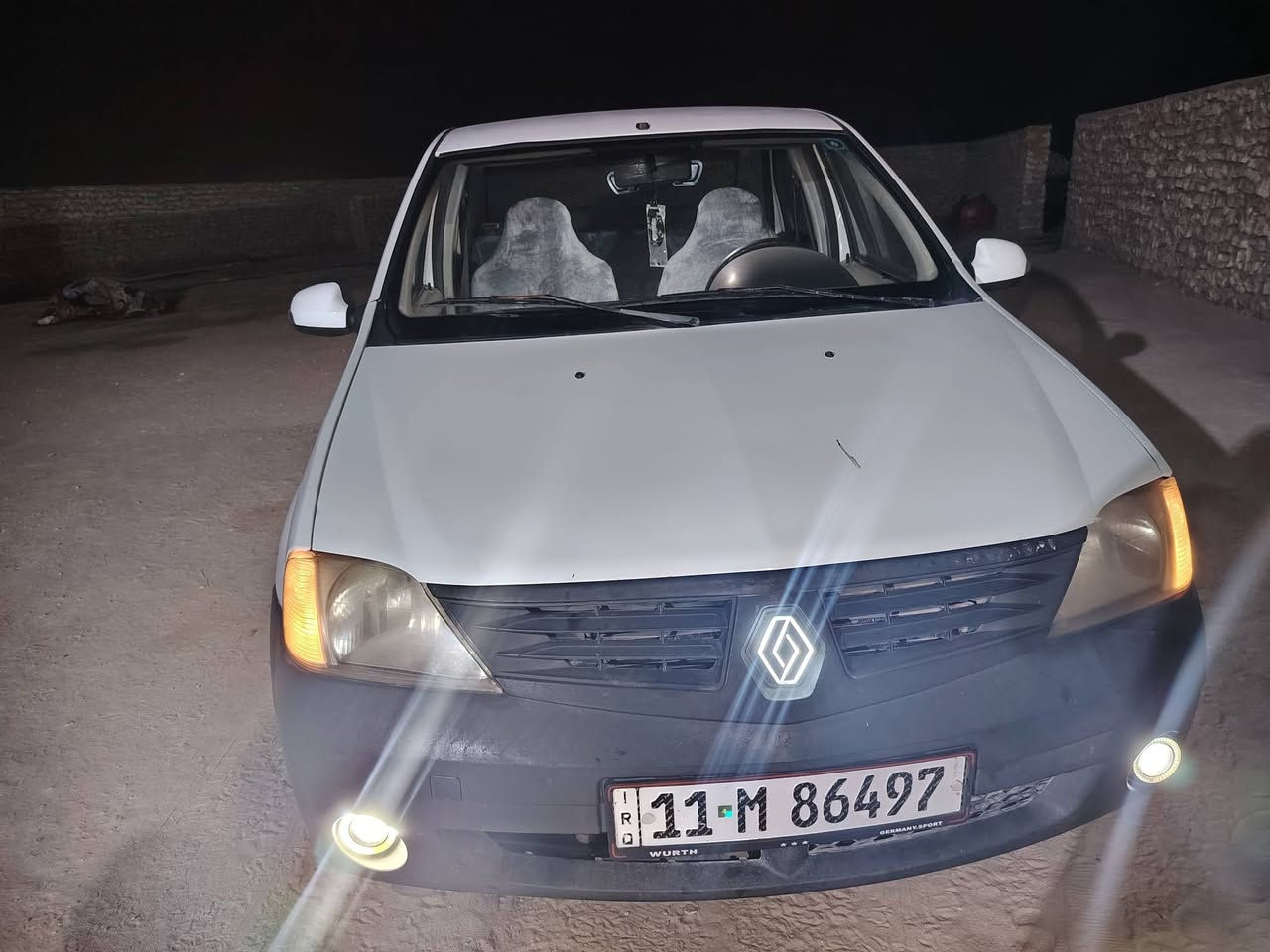 رينو لوگان مديل  2012 كير محرك مكفول ستيرن باور  جام تماتيك و تقفيل سنتر لوك  رقم جديد سنويه جديده  مكان سماوه   السعر 50  وبيه مجال تصل  او وتساب ***********
