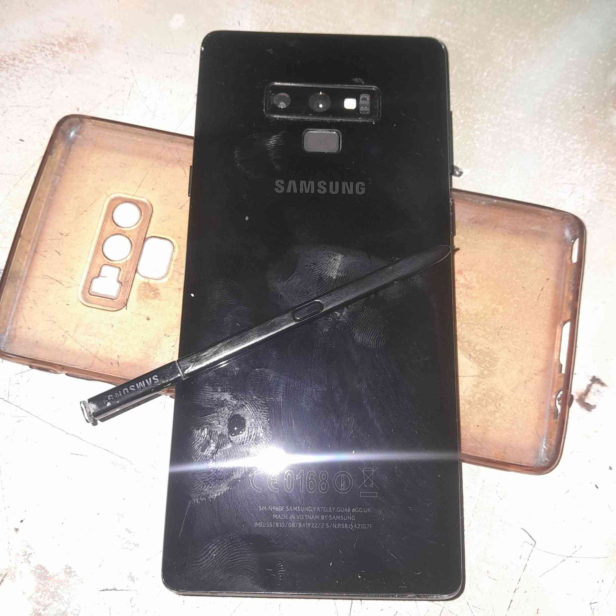 نوت 9رادله بس سوفت لان ناسي الرمز  وفطر بال شاشه ما مأثر مخليله لزكه جلاتين السعر 50 قفل


**إذا كنت صاحب هذا الإعلان وتريد حذفه لأي سبب، رجاءا أرسل رسالة إلى الدعم الفني**