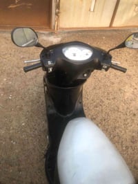 بريز نوزل الدراجه نضيفه بس عيبها شلعه مابيها السعر ٤٢٥وبيها مجال 07863...