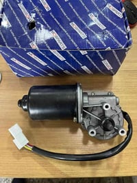 ماطور ماسحات هونداي للاستفسار 07877722558 وتساب يوجد لدينا خدمة توصيل ...