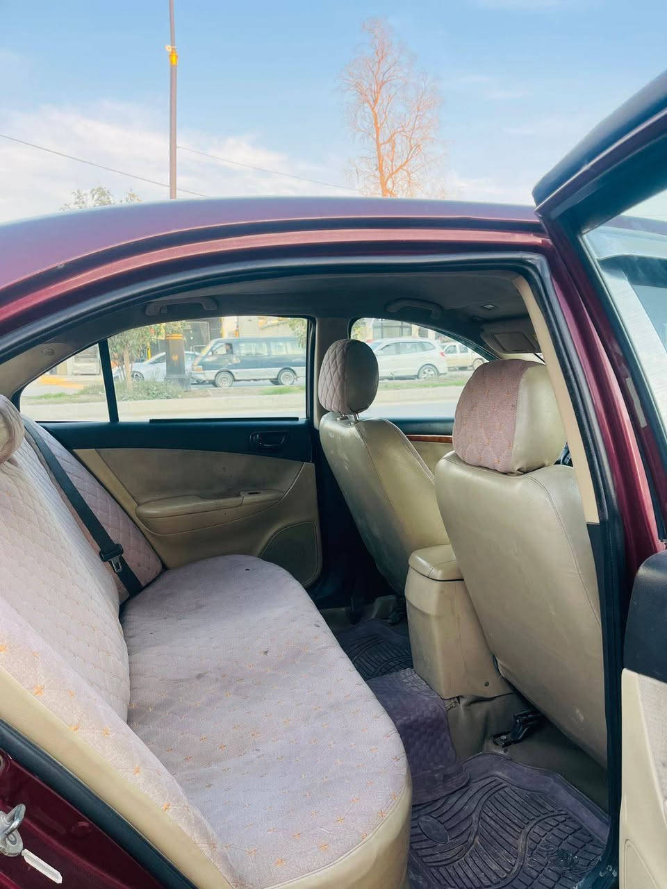 السلام عليكم
سوناتا موديل 2009 وارد امريكي  رقم ديالى مشروع وطني شرط التحويل سنويه لل 28  ظررها باب السائق ومرشوش 3قطع سونارها  بيها سياره مكينه 2400دوش. تبريد ثلج تدفى شغال  السياره شاشه وكامره    للاستفسار الاتصال على الرقم *********** 
السعر 105وبيه مجال
