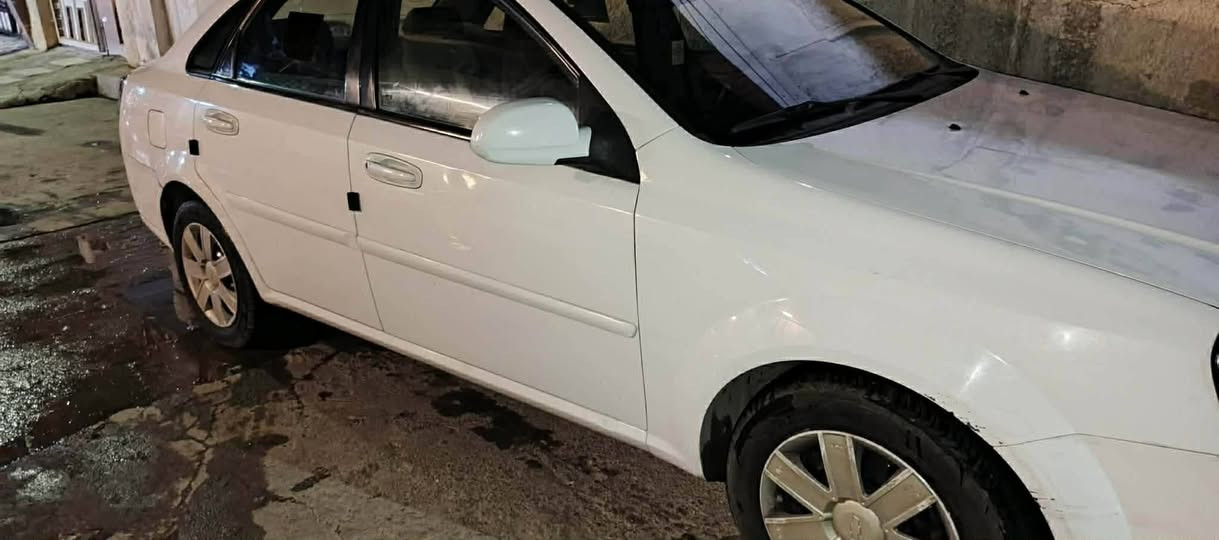 السلام عليكم اوبترا للبيع موديل 2008 سنوية 30 السيارة باسمي السعر 85 للتواصل الاتصال ع الرقم ***********
