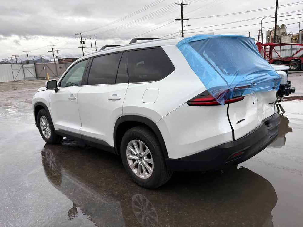 هايلندر هايبرد فول 2025
اسبوع توصل عمان
***********
