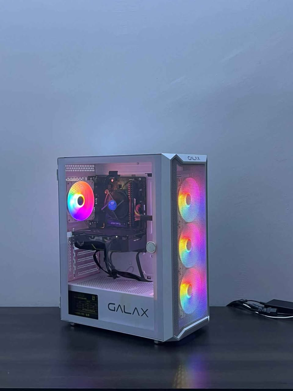 سيتاب قيمنك كامل جاهز للاستخدام 

 المواصفات:

 CPU: Intel Core i5-9400F
 GPU: ASUS GTX 1660 SUPER 6GB
 RAM: Corsair 16GB DDR4 (2x8)
 Storage: 512GB NVME SSD
 Motherboard: ASUS
 PSU: 1850W Gold 80+
 Case: GALAX Glass Panel + 4 RGB Fans

 الملحقات:

 شاشة Lenovo 60Hz
 Keyboard
 Mouse
 Mouse Pad
 Headphones
 WiFi
 HDMI
 كيبلات جاهزة

 يشغل:
Fortnite / Warzone / GTA V / Valorant / PUBG / Apex / Roblox وغيرها بسلاسة ممتازة 

 الجهاز نظيف وجاهز مباشرة للاستخدام والشغل والالعاب.

 سعر الكيسة فقط: 630
 سعر السيتاب الكامل: 700 

 للجادين فقط كربلاء, العراق


**إذا كنت صاحب هذا الإعلان وتريد حذفه لأي سبب، رجاءا أرسل رسالة إلى الدعم الفني**