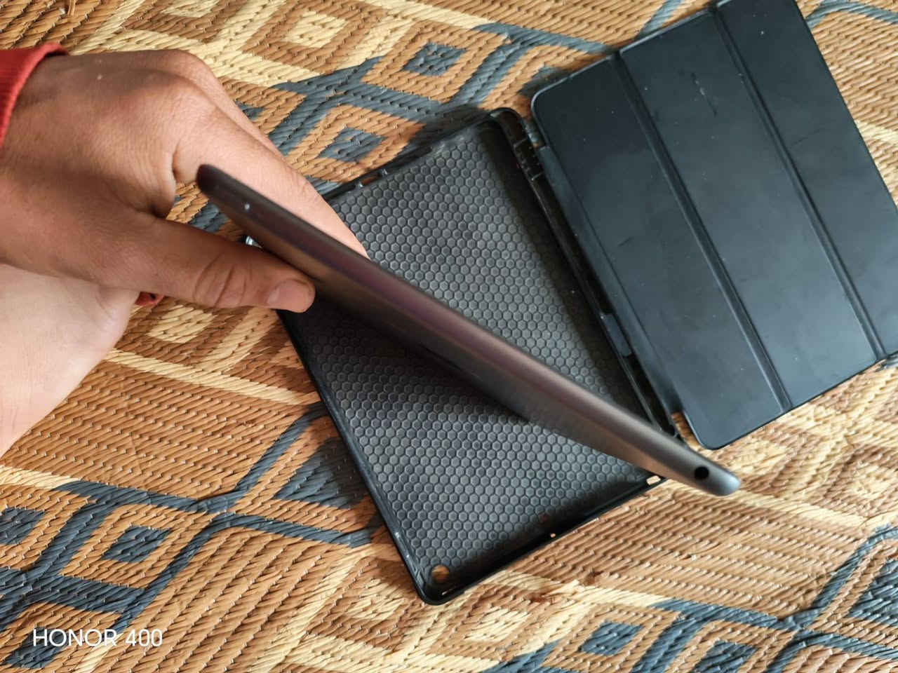 ايباد 9 نضيف  كلش نضيف
ملحقاته كامله كارته وشاحنه اصليه 
العنوان مدينه الصدر 
بيع او مراوس بجهاز


**إذا كنت صاحب هذا الإعلان وتريد حذفه لأي سبب، رجاءا أرسل رسالة إلى الدعم الفني**