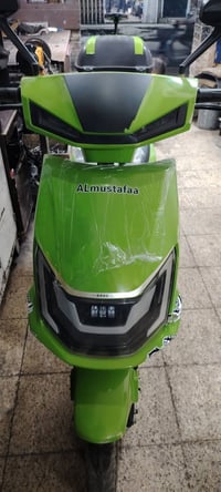 دراجة كهربائية • أخضر ٥ باتري • أبيض ٦ باتري