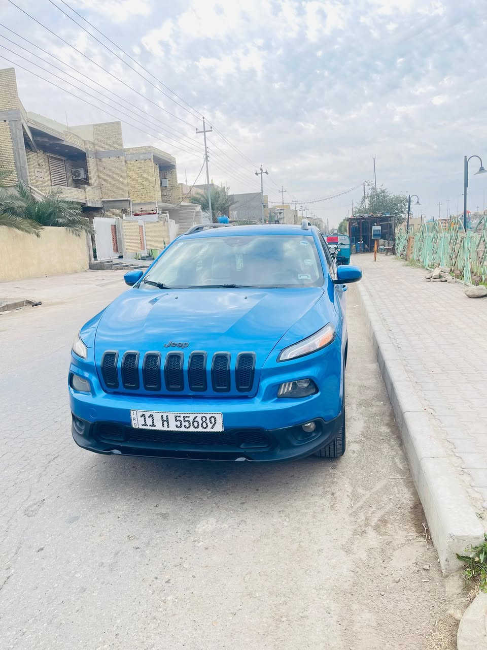 جيب بزون للبيع رقم بغداد لمديل2018سنويه جديده لحادث جاملغ وبنيدلسعر١٢٥وبي مجال قليل صور لحادث ليحب يجي خاص***********
