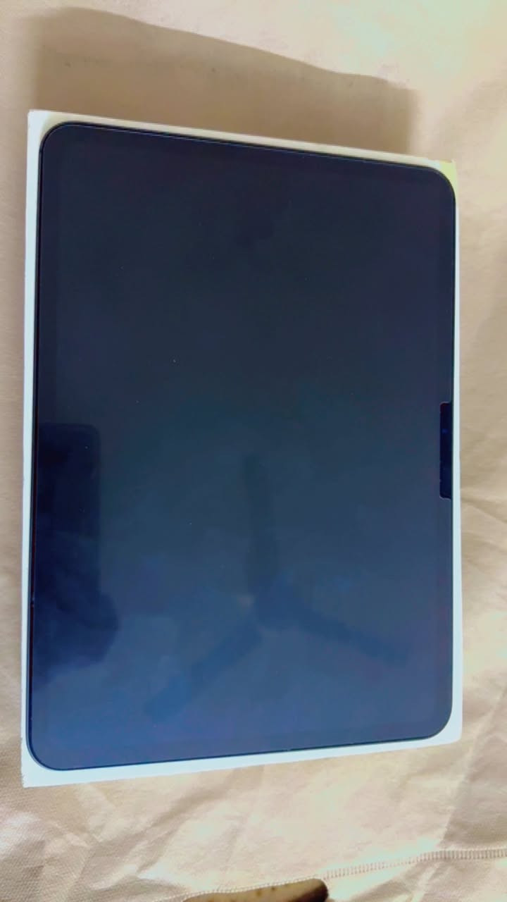 السلام عليكم 
ايباد 11 برو m4
بطارية93🔋
كامل ملحقات 
الجهاز كلش نظيف شخط مابي
نظافة100% 
السعر مليون وبي مجال بيع مستعجل
مكاني فلوجة ***********
