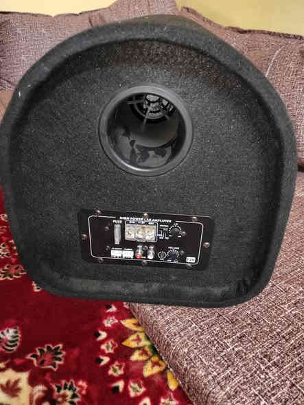 مضخم اكبر حجم صوتو فول شرط التشغيل السعر 60 وبي مجال مكان موصل ايسر حي الانتصار
***********
