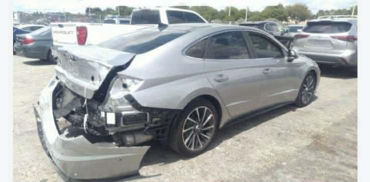 بسم الله الرحمن الرحيم
كلشي ذاكر 
الاسم :هيونداي سوناتا      الضرر قبق جنطه
 الموديل :2021                                                              (بيع فقط)
0784 855 5515 

الـــمكان الانـــبار فـــلوجه 

                                                                 الســـعر   170وبيها مجال حياكم الله عين غطه وعين فراش

المواصفات : رقم اربيل                  

  1-محرك السياره ١٦00 تيربو طياره ارضيه 
وبيها نشاط ماشاءالله مو طبيعي 
2-كير 8سرعات احدث كير وقوي جدآ 
3-شفتات ستيرن 
4-كشنات جلد +تبريد +تدفئة نظيفه جدآ 
الكشنات بلادي 
5-نظام نورمل +كوستمر + سبورت +سمارت 
6-شفتات ستيرن 
7_سياره تتقدم وترجع بالبصمه
8-بصمه تشغيل عن بعد واشاير ترحيب 
بالأبواب فتح تلقائي 
9-هاند بريك بصمه 
10- كامرات 360 درجه السياره مزروعه كامرات 
من كل مكان 
11- حساسات خلفيه واماميه ومن كل جهات 
12-قياده شبه ذاتيه وتحديد مسار 
13-تدفئه ستيرن 
14-تحكمات كامله في الستيرن 
15-سقف بنورامي 
16-أضائة محيطيه لد داخلي متغير الالوان 
يتغير من الشاشه السياره 
17-داتا شو يبين عداد السرعه ويبين بي 
تحديد المساروالقياده الشبه ذاتيه ويطلع 
بي هوايه شغلات 
18-ابل كار بلي 
19-شحن واير لس
20-تبريد قطعتين وتبريدها ممتاز جدا 
21-مرايه قلابه عندما تضع الكير ع البك 
22-مرايه داخليه معتمه 
23-الزجاج الأمامي دبل زجاج 
24-تحكم بالزجاج الداخلي 4اوتو 
25-توقف ذاتي امامي خلفي عندما تستشعر 
بحادث أو خطر وشيك 
26-سماعات من الفئه الراقيه Bose 12
فيهاسستم صوت مرعب وعالي جدا 
27-كامرات من تفتح أشاره يمين أو يسار 
بيين عندك بالعدادات حتئ ينطيك رؤية 
جانبيه افضل
28-لايتات عدسات زتون كل مازدة بيها 4
عدسات قويه جدآ ومدآ عالي وتحكم اوتو 
ماتك عندما تأتي سياره اتجاهك ينخفض 
الايت العالي  
29-تايرات نظيفه جدآ 
30-نقط عمياء في المري 
31-كشنات الاماميه تحكم كهرباء 
وبعد بيها مواصفات هوايه متخلص
