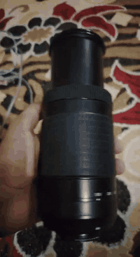 #للبيع_زوم_نيكون 70/300
السعر 125 وبيه مجال للتواصل ***********
