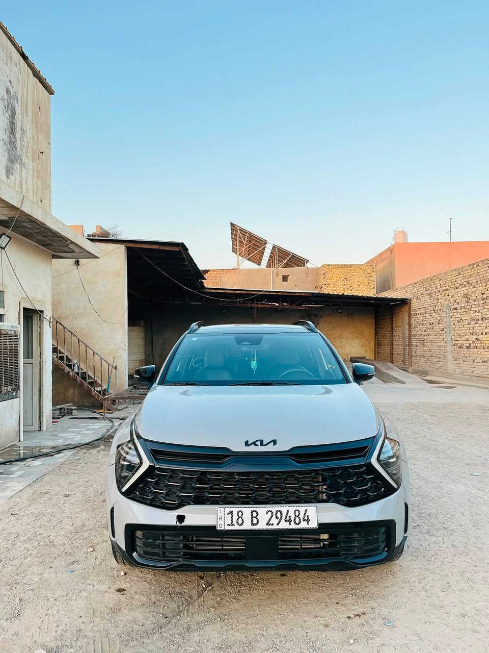 سبورتج 2025
فئه X-Line
محرك 4سلندر 
ماشيه 4400Km
كير اوتماتيك 8سرعات 
نظام دفع رباعي AWD
مقاعد جلد تدفئه تبريد 
رادار امامي 
قطعتين تبريد 
مري شفط 
بنرما 
وارد أمريكي 🇺🇸 
داخله كتاب شهداء 
السعر 130 وبيها مجال 
***********

‭ ‭***********‬
