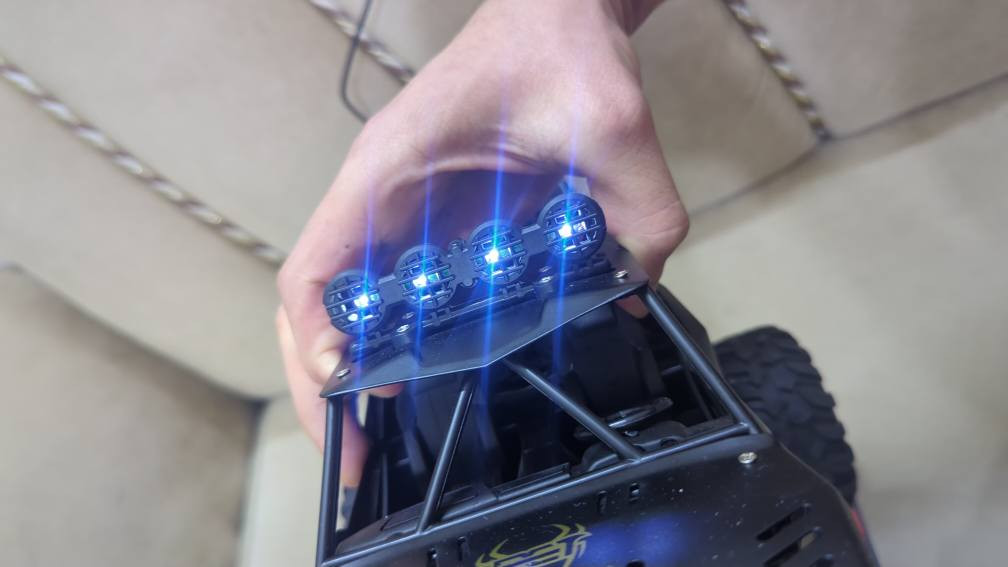 سيارة ارسي شحن حديد مو بلاستك جديد السعر 35 بغداد, العراق


**إذا كنت صاحب هذا الإعلان وتريد حذفه لأي سبب، رجاءا أرسل رسالة إلى الدعم الفني**