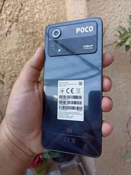 بوكو x4 برو فايف جي ذاكره 256 
للبيع أو مراوس غراضه كامله اصليه مع كارتونه اصليه
جهاز مامفتوح ولا مصلح جهاز مكفول 
نضيف كلش لونه اسود سعره 165 
رقم *********** كربلاء
