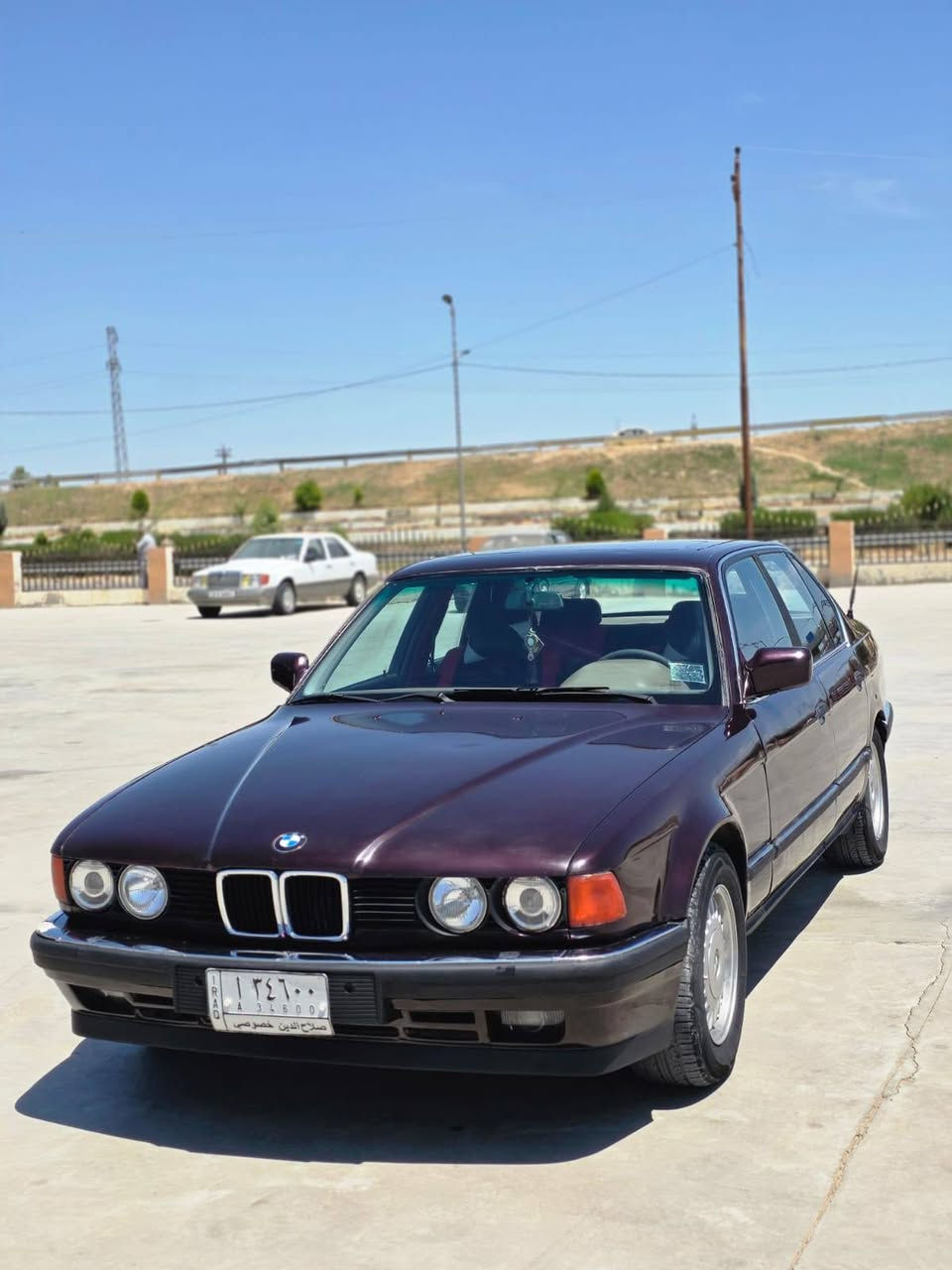 السلام عليكم مكلف بل نشر BMW735محرك وكير كصه شرط موديل92تبريد قطعتين ثلج صدر خلفي امامي جديد تخم تاير سياره جاهزه كفاله عامه سلايت طكتين سنويه وهزه جدد لل2031 دولي بسمي السعر المطلوب 46وبيها مجال جدا قليل ملاحضه مراوس فقط 525 مكان السياره مفرق الشرقاط هاتف***********وحياكم
