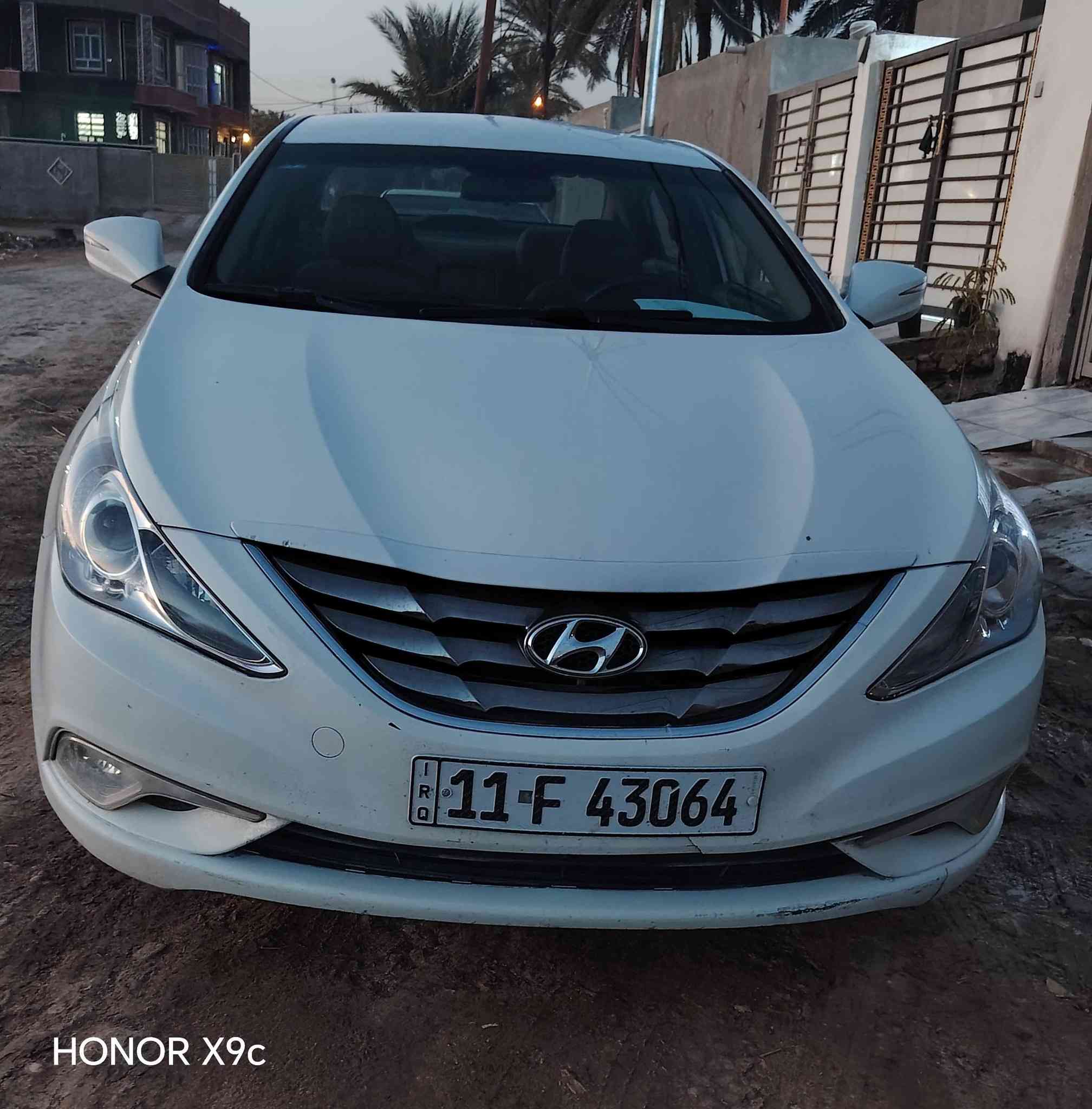 سوناتا موديل 11 مضلع خليجي رقم بغداد دولي مصبوغه اقل الحزام السعر 100 مكانه بالحله للاستفسار الاتصال على الرقم ***********
