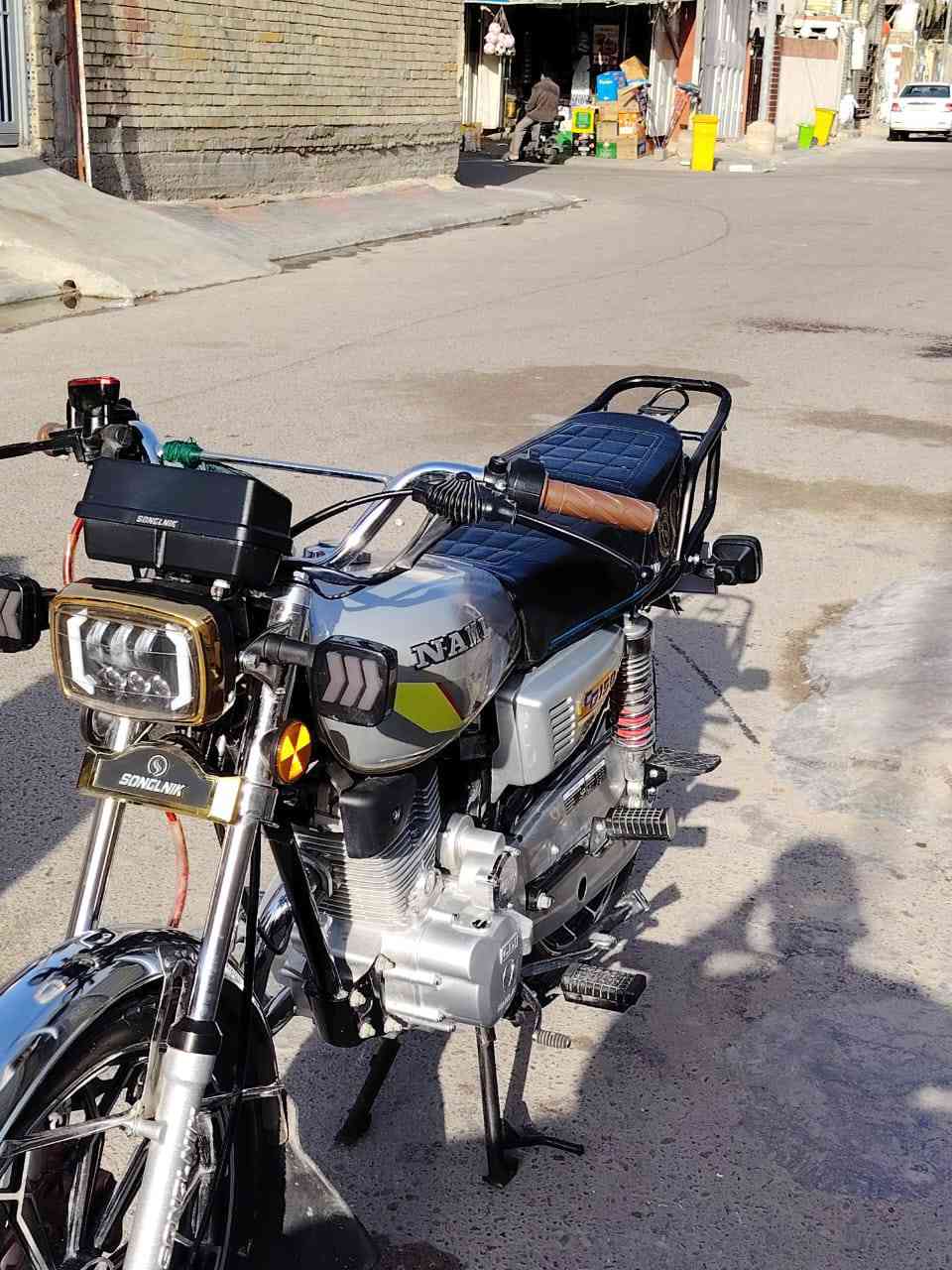 سلام عليكم سيفان البيع مديل 25 كفاله عامه فول موصفات دشبول كتروني تحكم عن بعد ضافه بصمه بل دشبول التصال ***********
