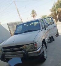 تويوتا • ٢٠٠٥ • رقم بصره