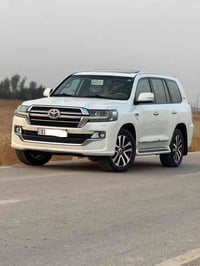 لاندكروز 2019ساز اصلي باب اول 8سلندر مكفوله كفاله عامه حت من لرصعه ولش...