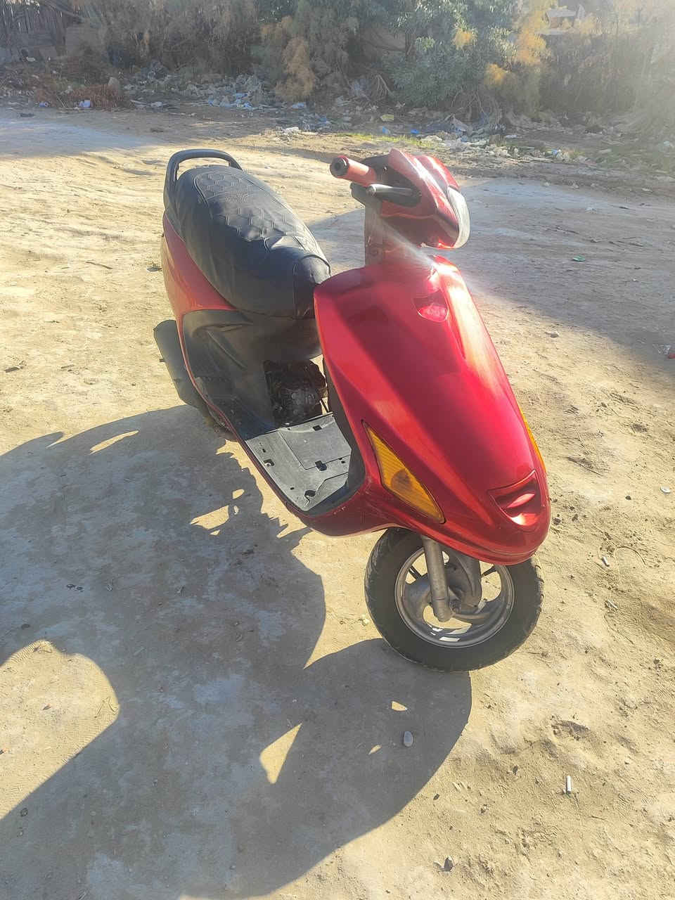 لبيع فراشه دراجه نضيفه كلش مابيه اي نقص سلف هندر كهربائيات مكينه ناعمه السعر 270 للاتصال ***********
