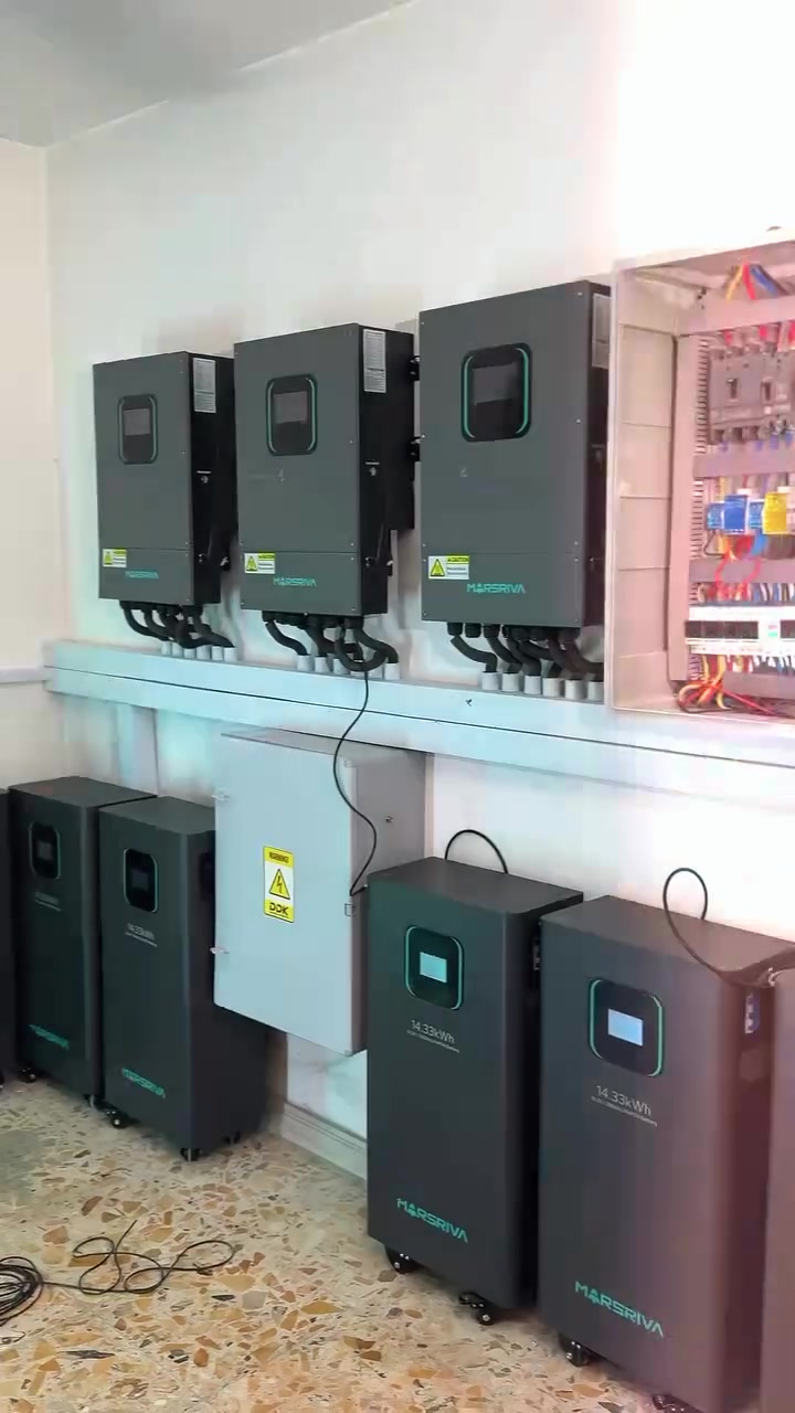 مشروع جديد من Marsriva في العراق ☀️🔋

منظومة طاقة شمسية قوية مصممة للأحمال الكبيرة والتشغيل المستمر، لتوفير طاقة أكثر استقراراً خلال انقطاع الكهرباء وحرارة الصيف.

النظام يشمل:
🔹 3 إنفرترات Marsriva 10.6kW بتصميم IP66 مقاوم للغبار والماء
🔹 6 بطاريات LiFePO4 لتخزين طاقة أطول
🔹 حوالي 75 لوحاً شمسياً لإنتاج طاقة مستقر

Marsriva تقدم حلول طاقة شمسية موثوقة للمنازل والمشاريع في العراق.

للاستفسار:
***********
***********

#Marsriva #طاقة_شمسية #العراق #بطاريات_ليثيوم #انفرتر_شمسي #حلول_الطاقة

