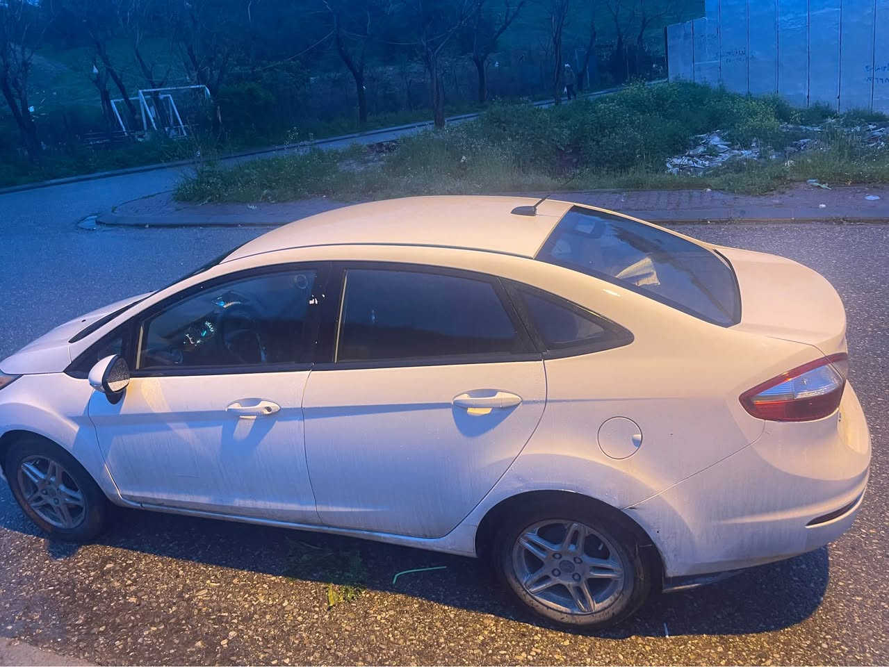 فۆرد ڤێستا ٢٠١٩
مەکینە ١٦
‎مواصەفات SE
‎کوشن هیتەر و تەبرید لەمس و شاشە و کامێرا کۆنتڕۆڵ جام و ئاوێنە کارەبا ویل کەپ تەحدید سورعە و سوکان ڤۆلیۆم سەنەوی تازەیە تا مانگی ٧ ی ٢٠٢٦

بەناوی خۆمەوەیە

هەموو گیانی بەشەرت هیچ مەسرەف و نوقسانییەکی نییە
‎بێ بۆیاخە
‎پەڵەیەک کارتی هەیە
‎دەرگای سایەق گۆڕاوە بە بیلاد
‎ئەیرباگی نەتەقیوە
‎سەیارەیکی پاک و بێ مەسرەفە

‎لە سلێمانییە ناو شار
سیعری / ٨٤ گەڵا و معامەلەیەکی کەم

*********** السليمانية, العراق
