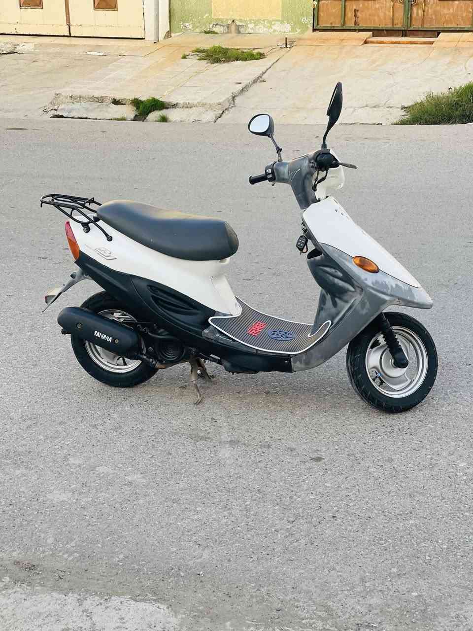 السلام عليكم ماطور نحله مكينه خرسه بمعنه الكلمه مكينه شرط ما مفتوحه قبق هندر مفتوح مره وحده وما مبين سلف وايرمنيه كله شغال شاصي شرط سعر480 وبي مجال شي بصيط التواصل ***********
