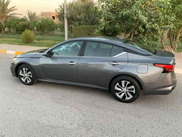 سلام عليكم نيسان اوبتيما للبيع موديل 2020 ضرر بونيد بدون دواخل بدون ارباك سنويه لحد 2028 او مراوس بكامري السعر 155 بيها مجال ***********
