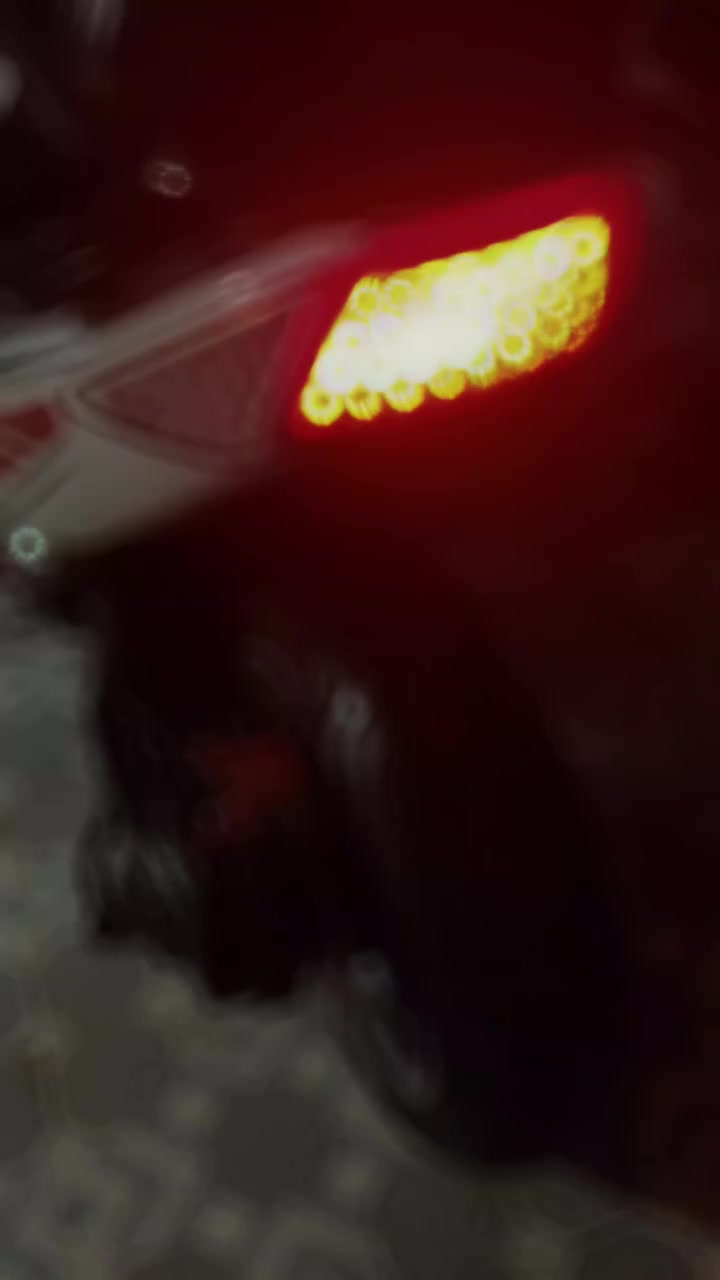 🔥 للبيع دراجة TMAX موديل 2011 خمسينية 🔥
دراجة نظيفة جداً مال جناي 👌
معدلة ومهتم بيها من الألف للياء ✨
🔧 برمجة كاملة
⚙️ كلجات داخلي وخارجي من شركة Malossi المعروفة بالقوة والأداء
🖤 صالنصة كاربون فايبر
📷 داش كام أمامية وخلفية
📱 شاشة CarPlay
💡 فول LED (بجم – سكنات – بك لايت) كلها لدات
السعر: 35 وبيها مجال للطيبين 😉
السوك كلشي بيها وما تحتاج فلس ✌️
📞 للاستفسار: ***********
متوفر رصيد + واتساب
