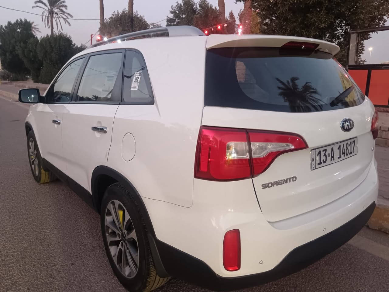 سلام عليكم
سياره سورنتو 2015 كفاله عامه
فول موصفات ماعدا التنته
ثلاث قطع تبريد
محرك ٦ سلندر
7 راكب
اتصل على الرقم ***********
