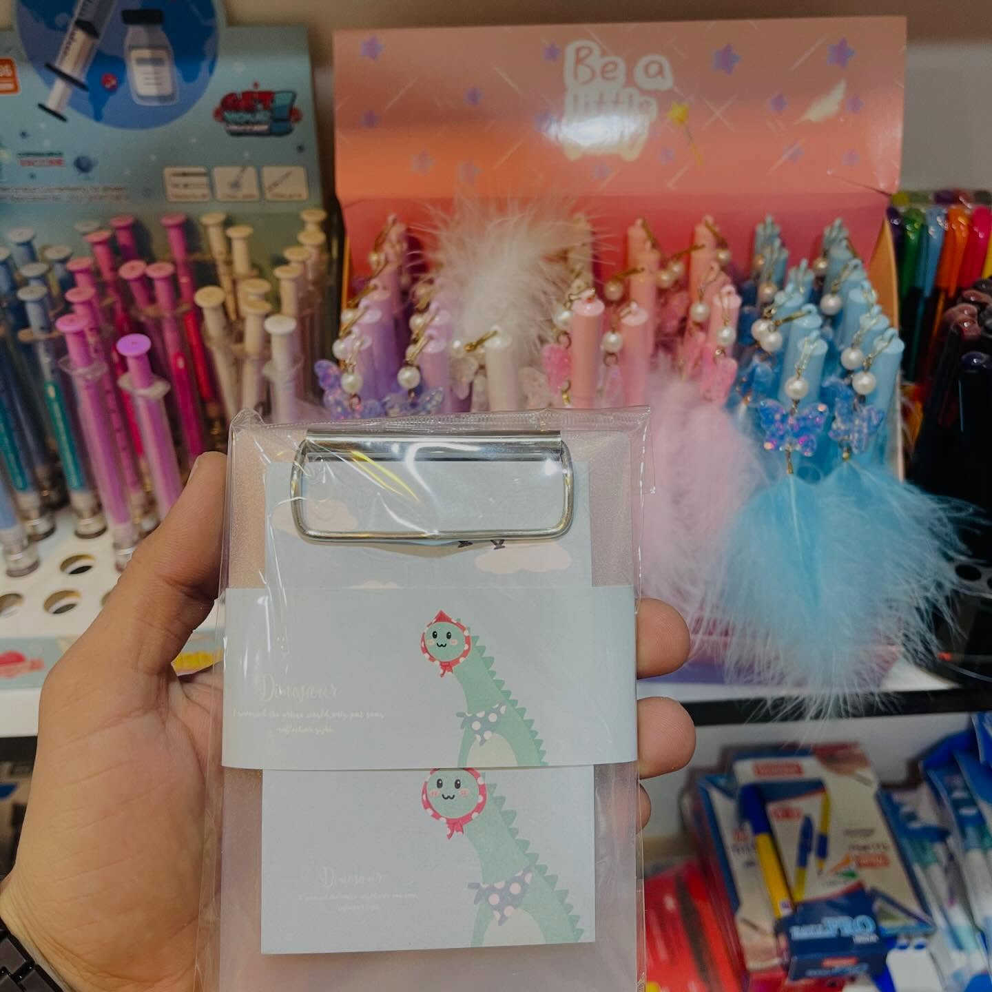 ورق ملاحظات لاصق 😎✔️
بسعر 1000 دينار
6 قطع ب5000 دينار
متوفر لدى مكتبة كلكامش الفرع 2
سوق ال4000 مقابيل حسينية المرتضى 📍
متوفر توصيل 🚚


**إذا كنت صاحب هذا الإعلان وتريد حذفه لأي سبب، رجاءا أرسل رسالة إلى الدعم الفني**