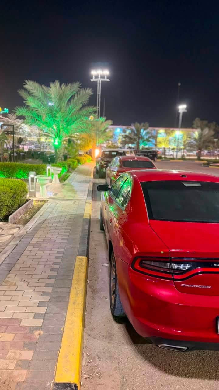 ١٦ بسم كردي تريد وكاليه تريد تحويل سياره جهازه من كلشي السعر ١٧٢.     ***********
