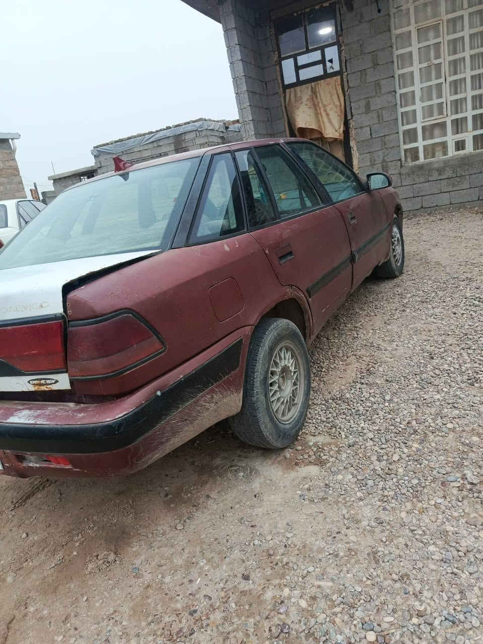 سلام عليكم شلونكم شباب دايو اسبرو محرك وكير خير من الله محرك مفتوح 1600 المرغوب صدر  امامي خلفي نضيف جدا رقم جديد هزه جديده تحويل مباشر مراوس حسل القناعه موديل 96 مكان فلوجه صقلاويه شهداء ثانيه سعر 19 وبيه مجال بصيط *********** واتساب فقط
