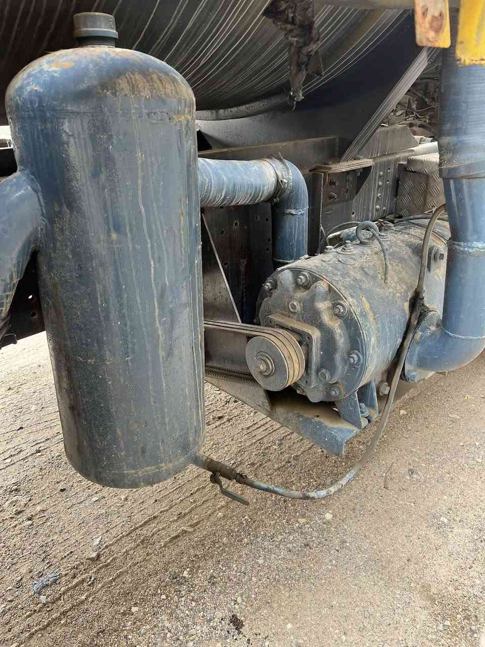 سلام عليكم البيع تانكي مجاري 24 طن ماطور جديد الاستفسار *********** مكان البصره الزبير
